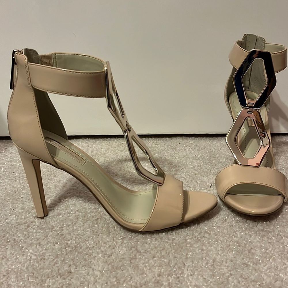 Size 6 Tan Heels with Rose Gold Detail